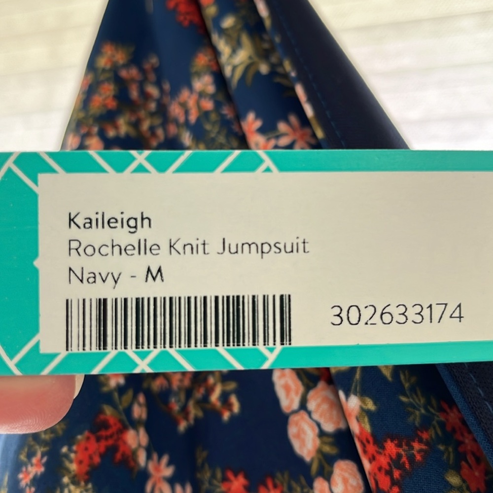 **Kaileigh Long Jumpsuit/Romper with Pockets - Picture 7 of 7
